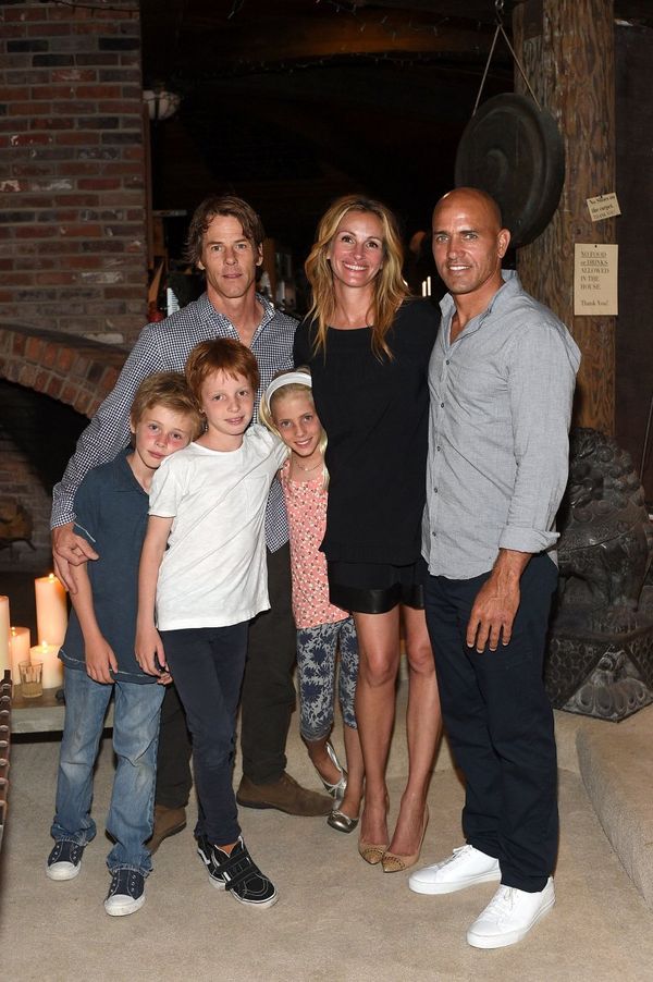 Julia Roberts and Danny Moder attend party with their kids