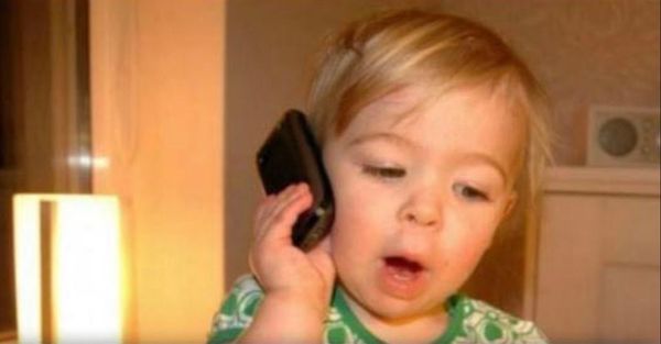 Child dials 911 seeking assistance from police officer after his mom’s clever instruction - LATEST!